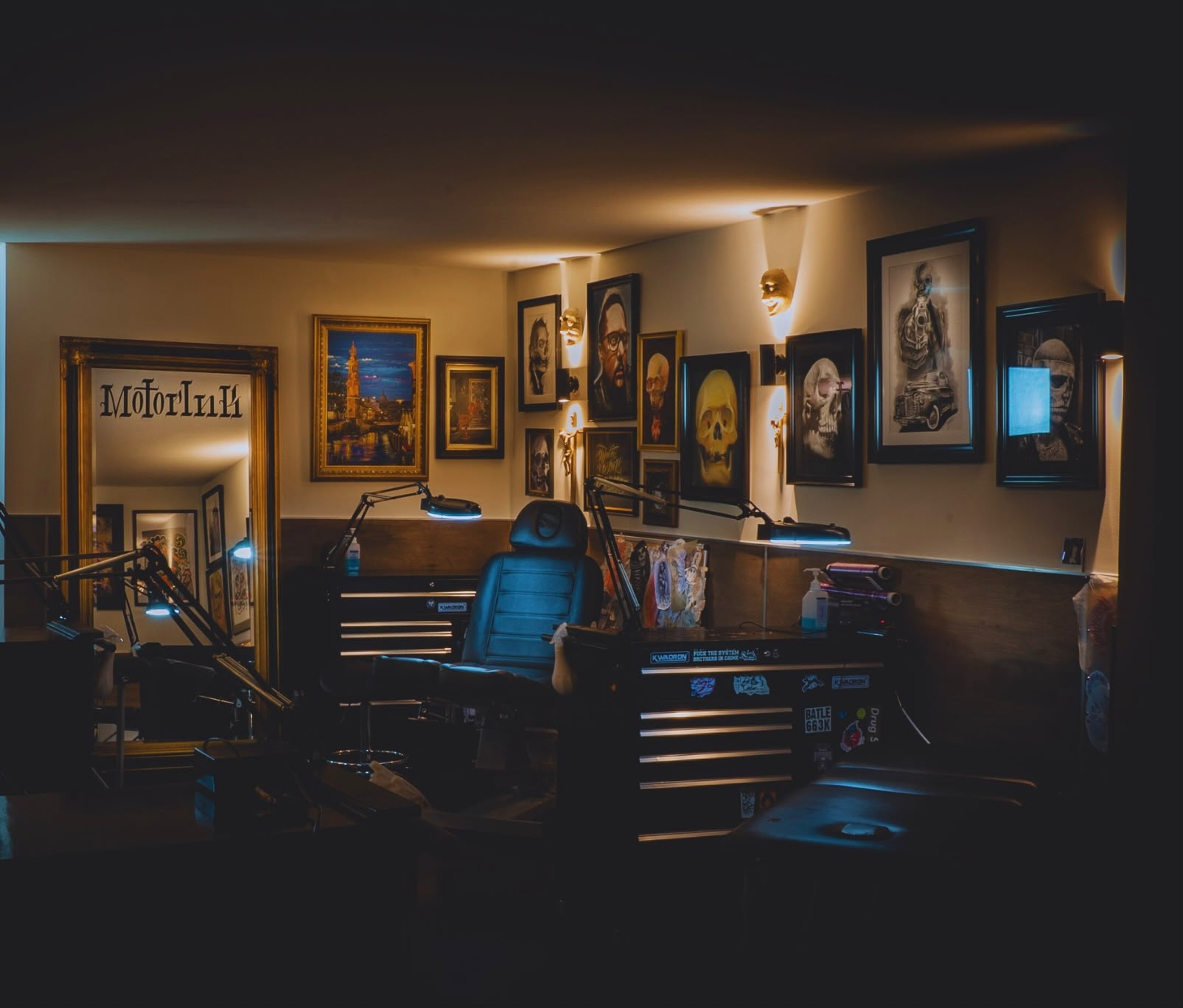 Interieur van Motorink Tattoo Studio Amsterdam